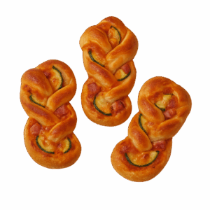 Trecce di pizza con zucchine o prosciutto